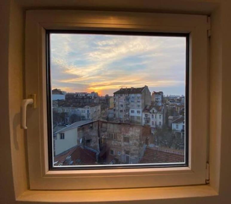 Sky-View Apartmentin Perfect City Center София Экстерьер фото